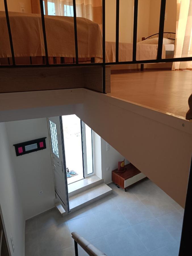 Kalamitsi 2 Floor Apartment Kalamítsion Alexándrou Exteriör bild