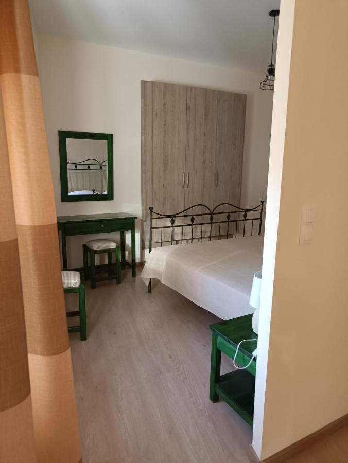 Kalamitsi 2 Floor Apartment Kalamítsion Alexándrou Exteriör bild
